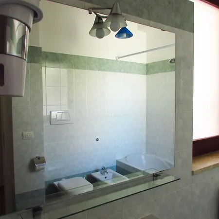 Aliseo 3* ليتشي