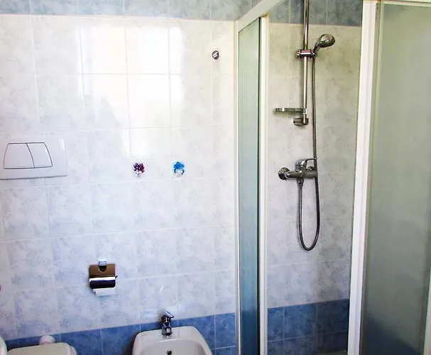 ベッド・アンド・ブレックファスト Aliseo 3*